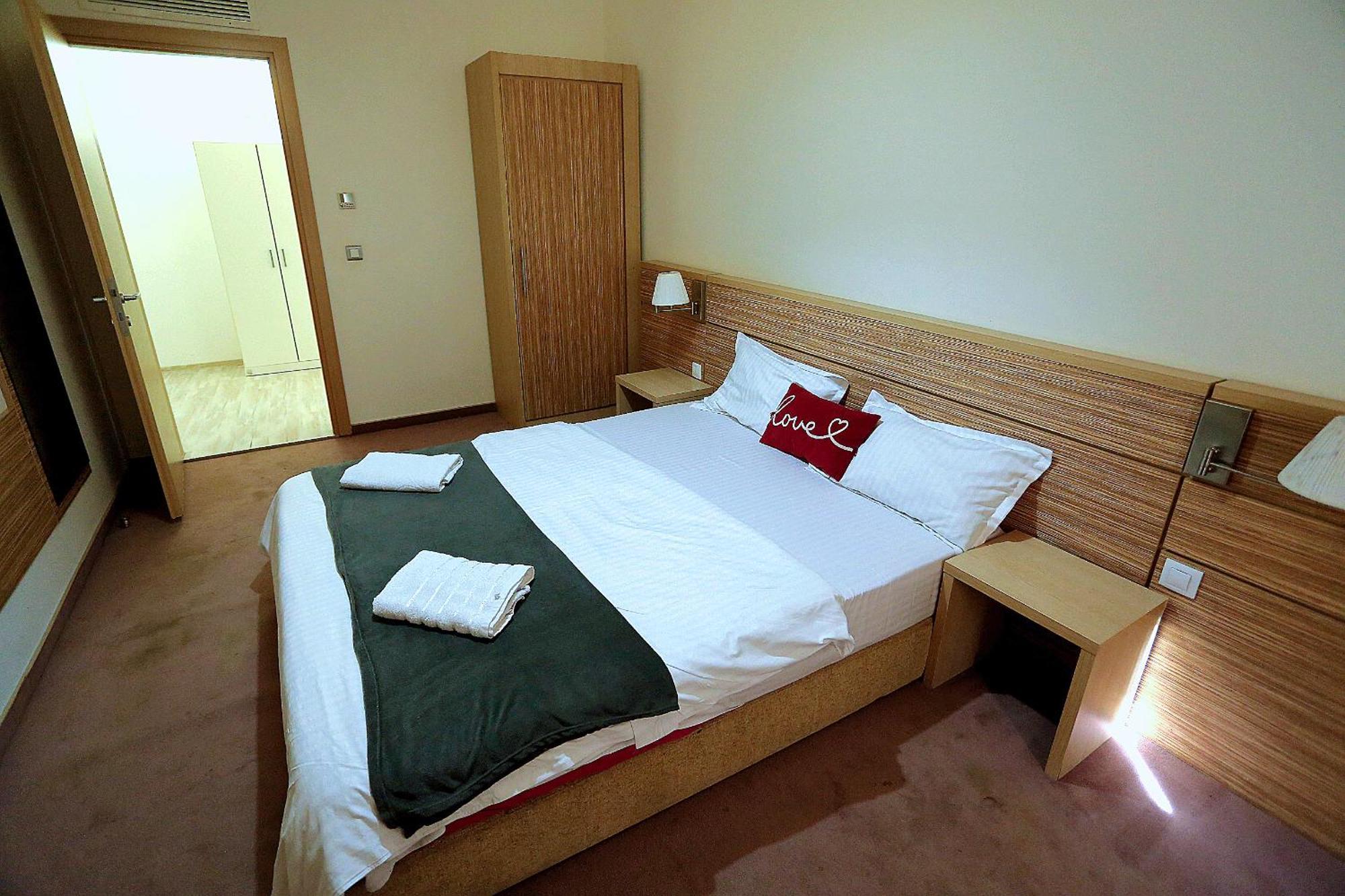 Cataleya Suites Aparthotel بوخارست المظهر الخارجي الصورة